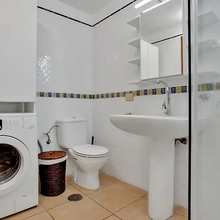 2 Bedroom Diamantes In Cristianos Apartment Los Cristianos (Tenerife)