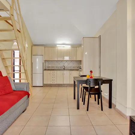 2 Bedroom Diamantes In Cristianos Los Cristianos (Tenerife)