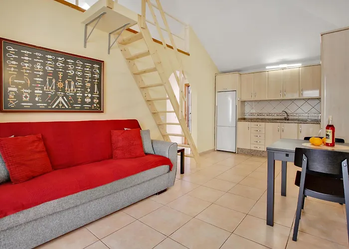 2 Bedroom Diamantes In Cristianos Apartamento Los Cristianos (Tenerife)