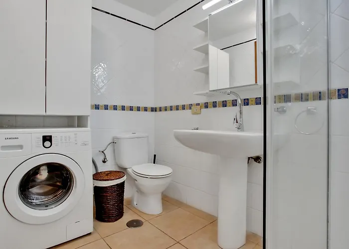 2 Bedroom Diamantes In Cristianos Apartamento Los Cristianos (Tenerife)