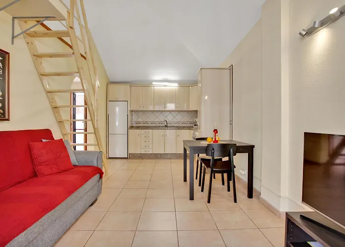 2 Bedroom Diamantes In Cristianos Los Cristianos (Tenerife)